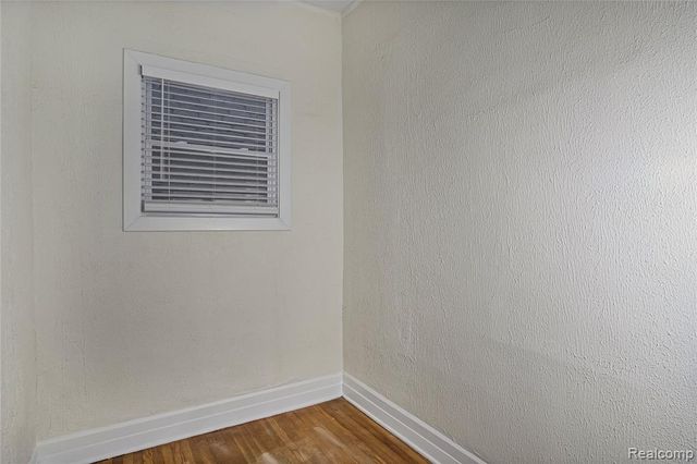 427 Melbourne, Detroit, MI 48202