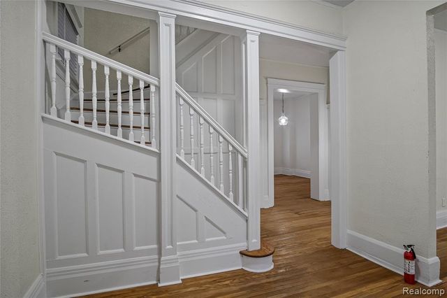 427 Melbourne, Detroit, MI 48202