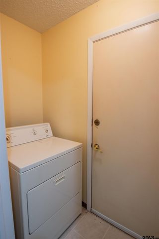 110 Wendy Dr, Whitehouse, TX 75791