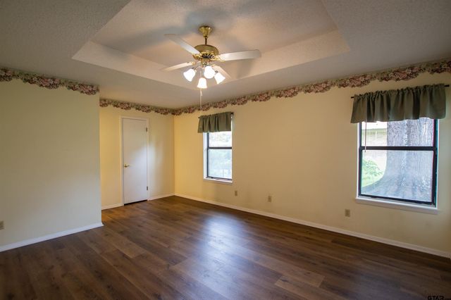 110 Wendy Dr, Whitehouse, TX 75791