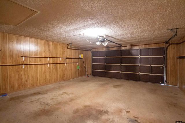 110 Wendy Dr, Whitehouse, TX 75791