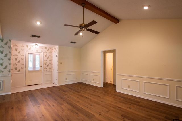 110 Wendy Dr, Whitehouse, TX 75791