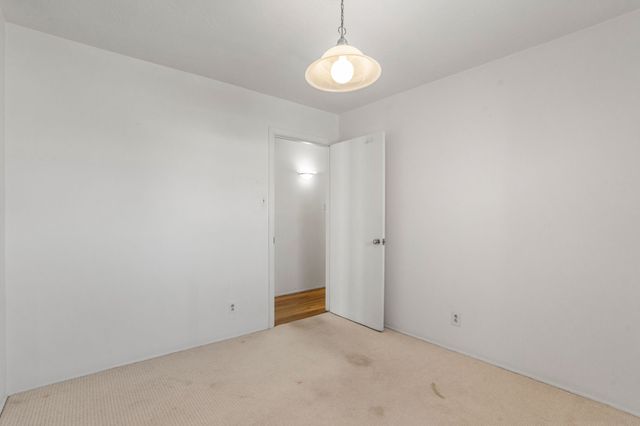 2704 Alamosa Drive, Santa Fe, NM 87505