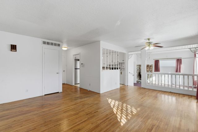 2704 Alamosa Drive, Santa Fe, NM 87505