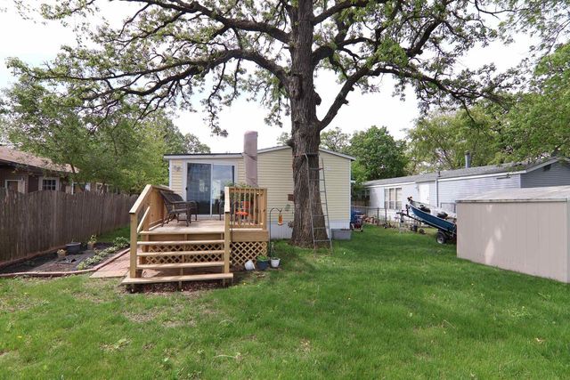 84 Falling Creek Circle, Janesville, WI 53548