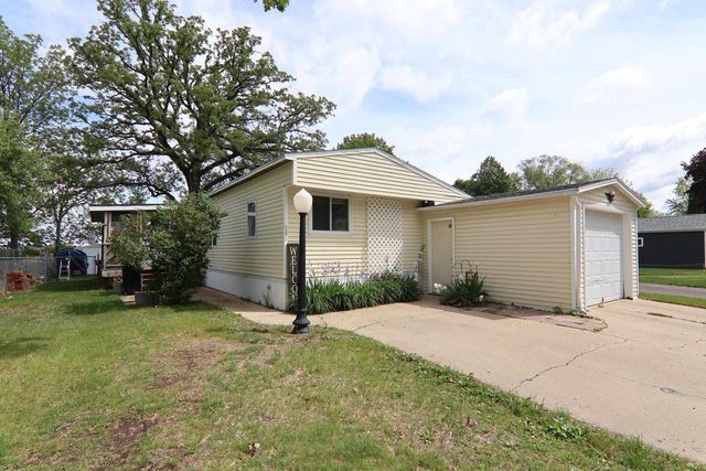84 Falling Creek Circle, Janesville, WI 53548