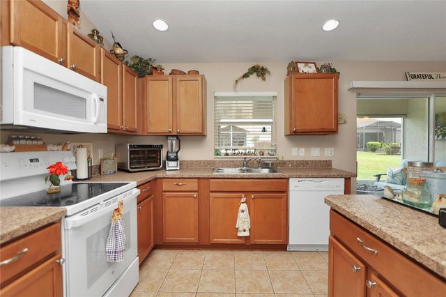 16319 SW 13TH TERRACE, Ocala, FL 34473