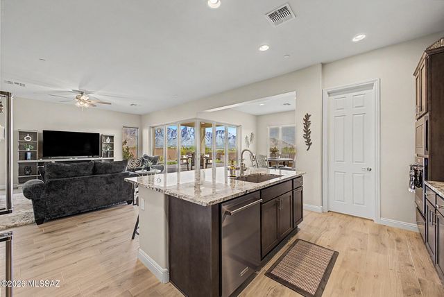 1100 E Paseo Arroyo Mayor, Oro Valley, AZ 85755