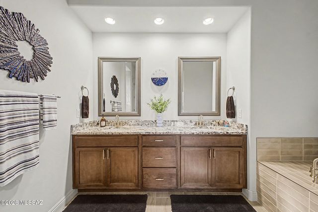 1100 E Paseo Arroyo Mayor, Oro Valley, AZ 85755
