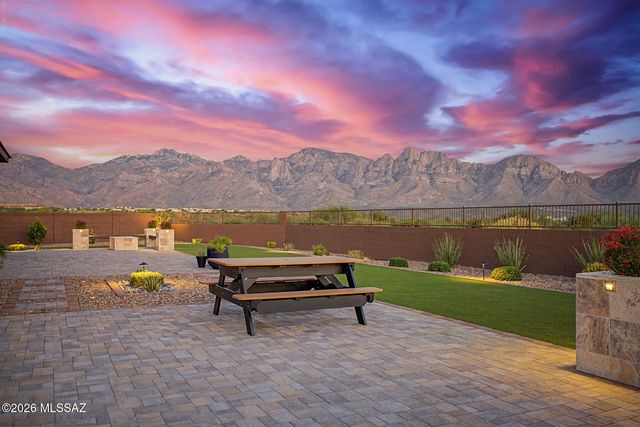1100 E Paseo Arroyo Mayor, Oro Valley, AZ 85755