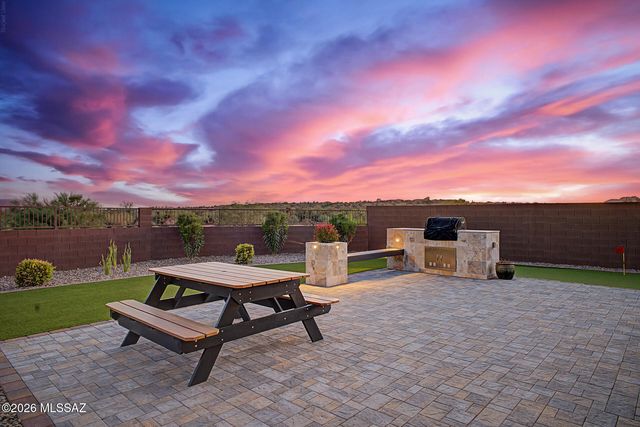 1100 E Paseo Arroyo Mayor, Oro Valley, AZ 85755