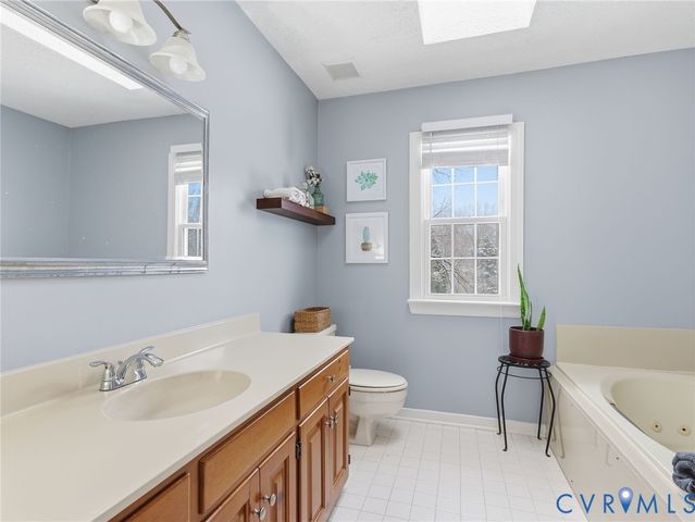 2317 Wheatlands Dr, Manakin Sabot, VA 23103