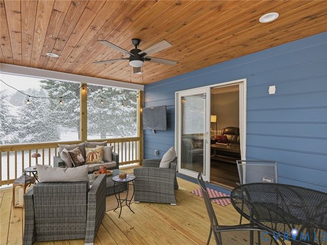 2317 Wheatlands Dr, Manakin Sabot, VA 23103