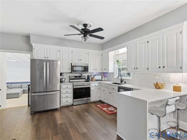 2317 Wheatlands Dr, Manakin Sabot, VA 23103