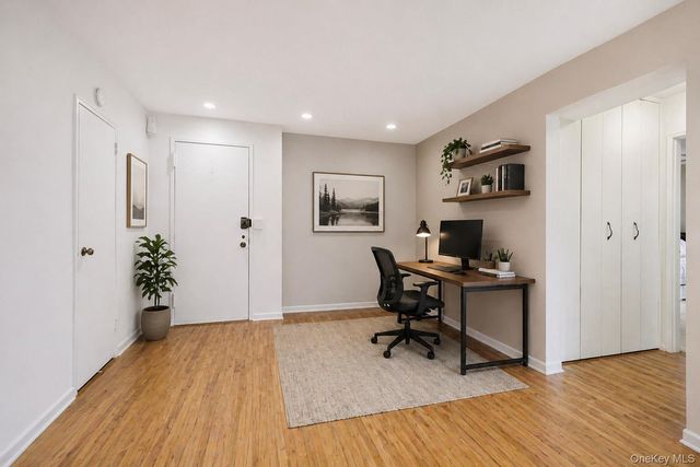 377 Westchester Ave APT 6J, Port Chester, NY 10573