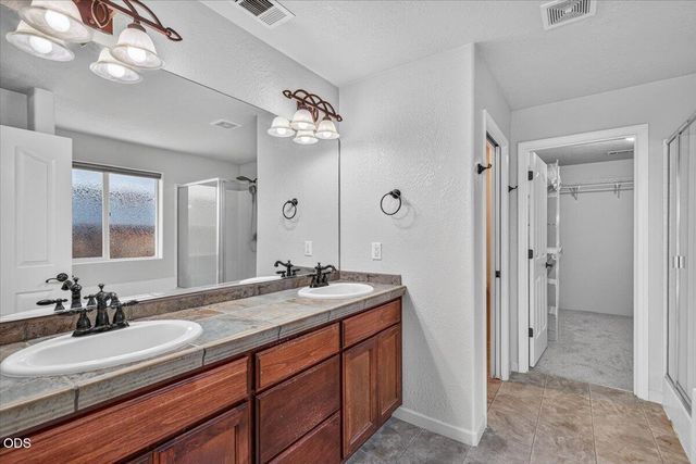 130 Glenwood Drive, Eagle Point, OR 97524