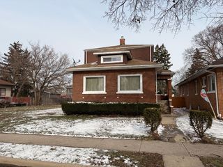 153 S 18th Avenue, Maywood, IL 60153