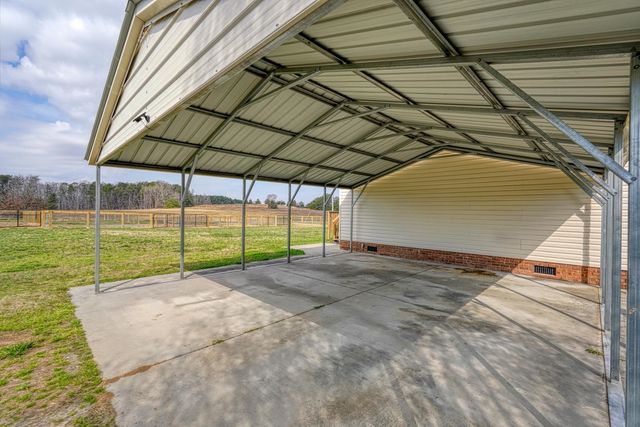 2586 Cowpens Pacolet Road, Spartanburg, SC 29307