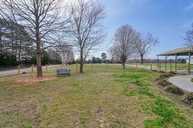 2586 Cowpens Pacolet Road, Spartanburg, SC 29307