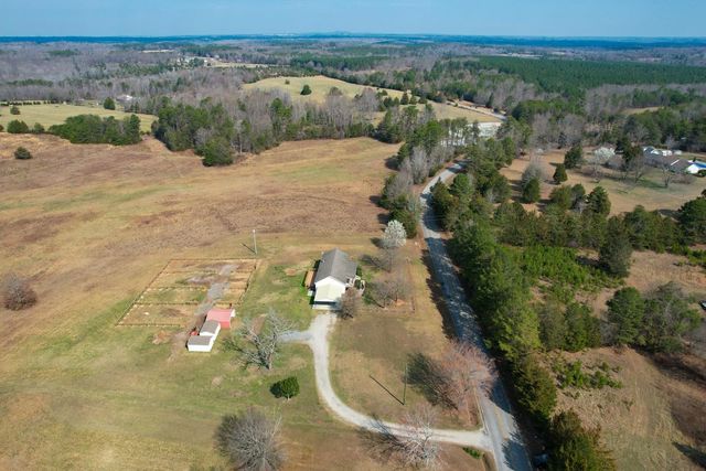 2586 Cowpens Pacolet Road, Spartanburg, SC 29307