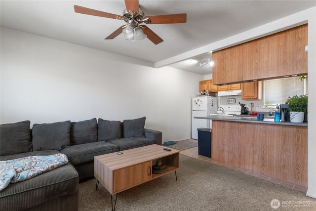 280 E Grand Coulee Avenue, Grand Coulee, WA 99133