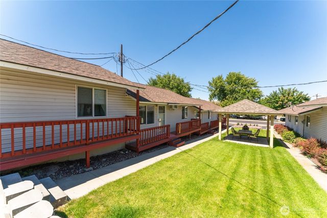 280 E Grand Coulee Avenue, Grand Coulee, WA 99133