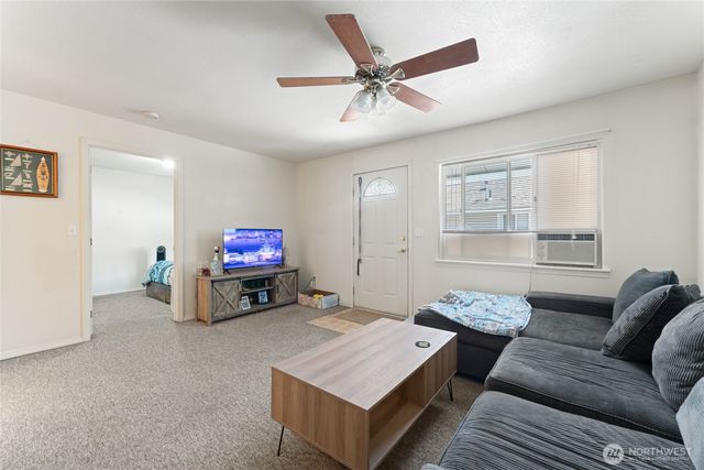 280 E Grand Coulee Avenue, Grand Coulee, WA 99133