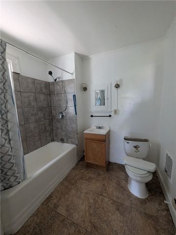 1813 Converse St, Mckeesport, PA 15132
