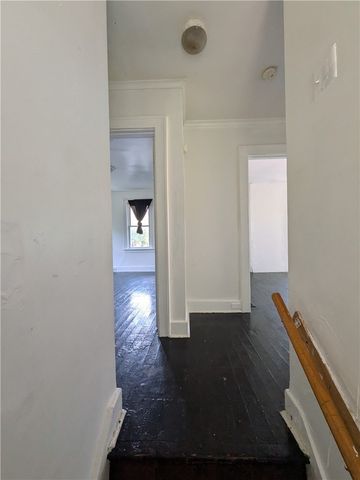 1813 Converse St, Mckeesport, PA 15132