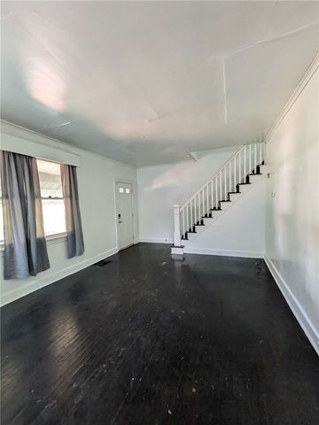 1813 Converse St, Mckeesport, PA 15132