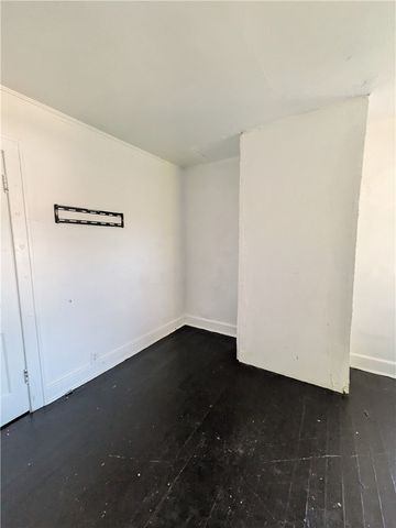 1813 Converse St, Mckeesport, PA 15132