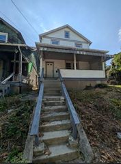 1813 Converse St, Mckeesport, PA 15132