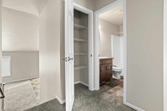 1341 12th Street W, West Fargo, ND 58078