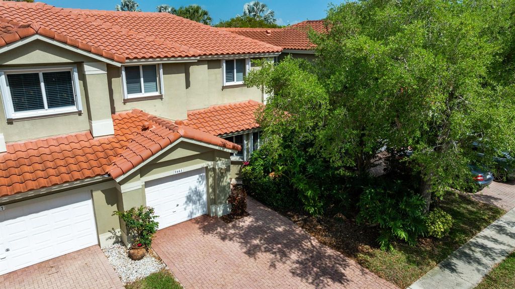 5661 NW 125th Avenue, Parkland, FL 33076