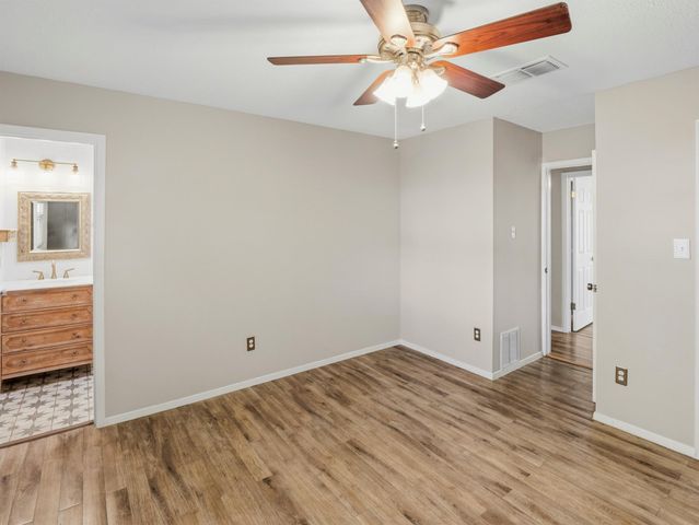 11214 Prairie Dove CIR, Austin, TX 78758