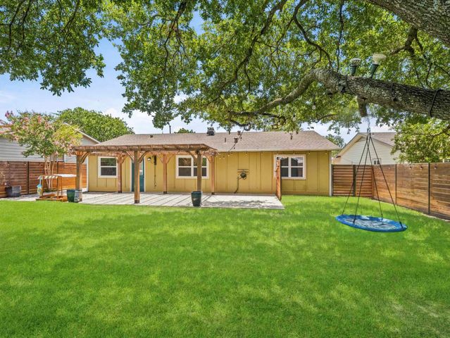 11214 Prairie Dove CIR, Austin, TX 78758