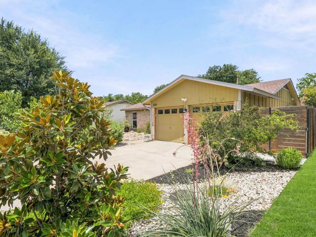 11214 Prairie Dove CIR, Austin, TX 78758
