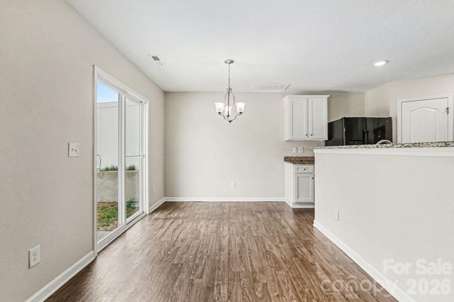 2240 Latimer Lane, Charlotte, NC 28214