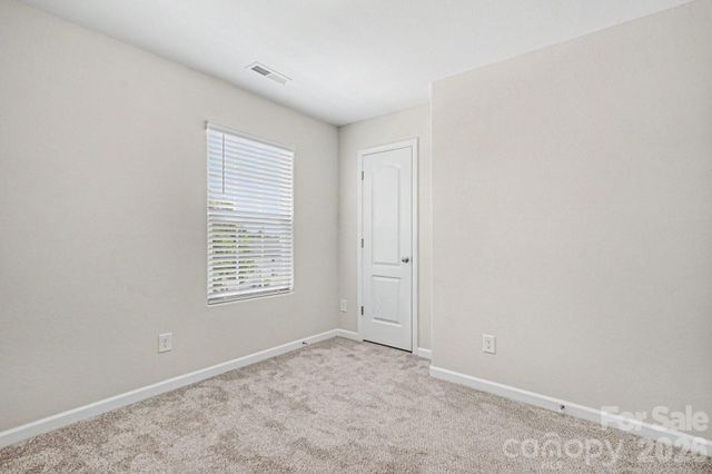 2240 Latimer Lane, Charlotte, NC 28214