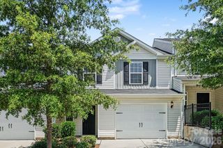 2240 Latimer Lane, Charlotte, NC 28214