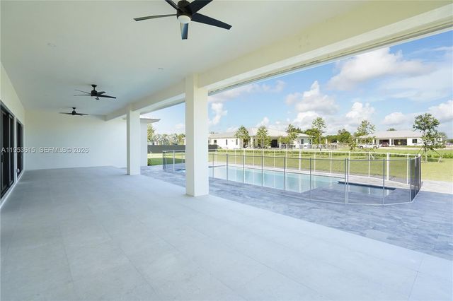 27505 SW 172nd Ave, Homestead, FL 33031