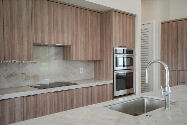 27505 SW 172nd Ave, Homestead, FL 33031