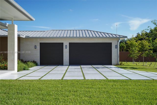 27505 SW 172nd Ave, Homestead, FL 33031