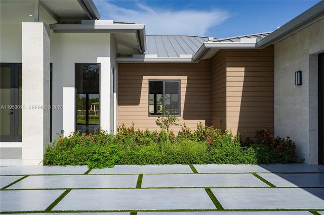 27505 SW 172nd Ave, Homestead, FL 33031