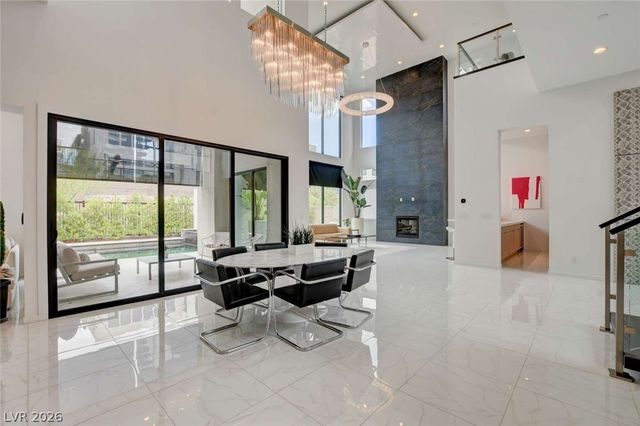 10752 Patina Hills Court, Las Vegas, NV 89135