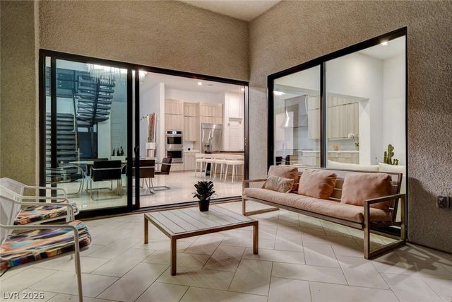 10752 Patina Hills Court, Las Vegas, NV 89135