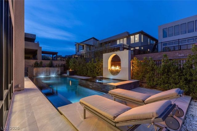 10752 Patina Hills Court, Las Vegas, NV 89135