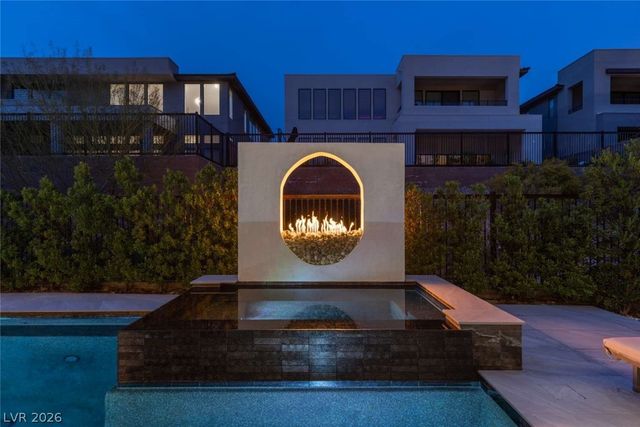 10752 Patina Hills Court, Las Vegas, NV 89135