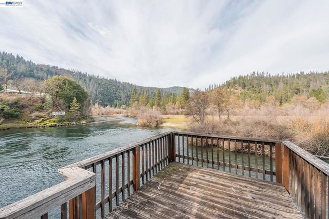 1476 1476 Poker Bar Rd, Douglas City, CA 96024