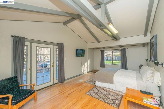 1476 1476 Poker Bar Rd, Douglas City, CA 96024